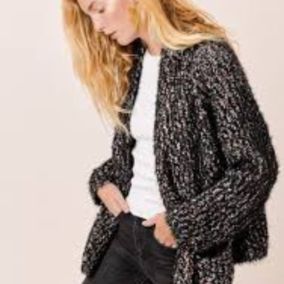 BCBGMaxAzaria Super Soft & Fuzzy Black Cream & Tan Long Sweater w Pockets M - Picture 4 of 15